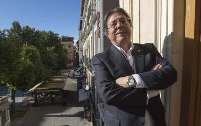 MARIANO VERA, PRESIDENTE DEL COLEGIO OFICIAL DE PSICÓLOGOS DE ANDALUCÍA ORIENTAL